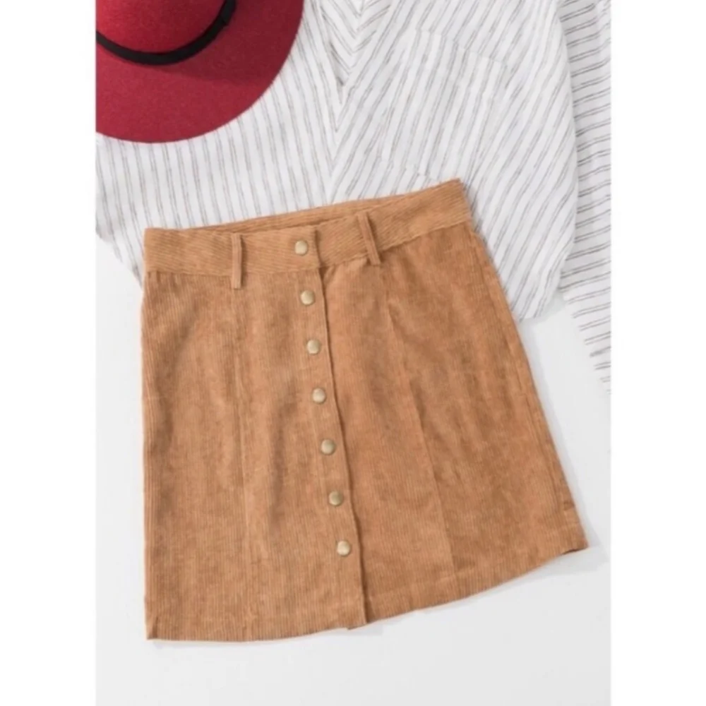 Corduroy mini skirt